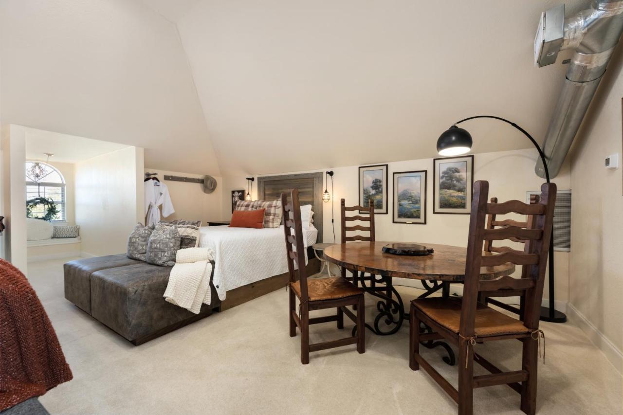 The Plantation House Boutique Inn Флюгервил Екстериор снимка