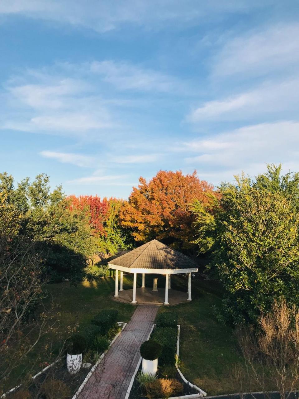 The Plantation House Boutique Inn Флюгервил Екстериор снимка